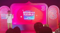 IOH melalui brand Tri, meluncurkan kampanye semarakkan bulan Ramadan. Kampanye ini mengajak masyarakat berbuat kebaikan lewat sedekah kuota.