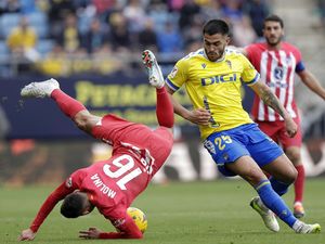 Hasil Liga Spanyol: Atletico Madrid Digebuk Cadiz 0-2