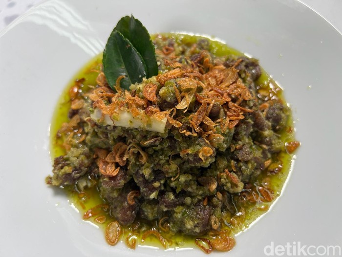 Daging sambal hijau
