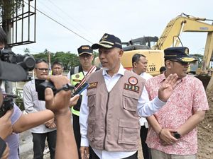 Sumbar Minta Pusat Kembalikan Rp 2,6 T Hasil Efisiensi untuk Atasi Bencana