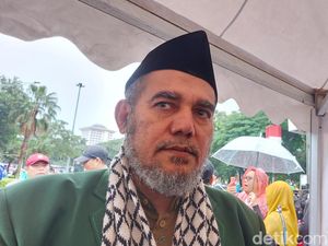 Massa Bela Palestina di Kedubes AS Serukan Boikot Produk Israel