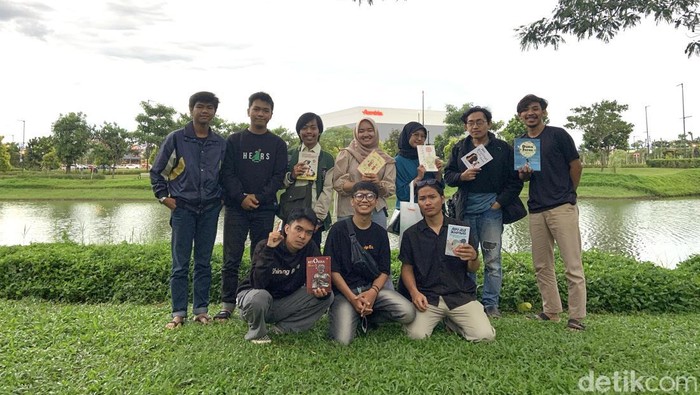 Klub Baca Buku, Taman Summarecon, Kota Bandung