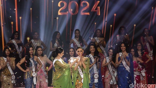 Ia meneruskan pendahulunya, Farhana Nariswari Wisandana, yang tahun lalu memecahkan rekor sebagai pemenang pertama asal Jabar dalam sejarah 30 tahun Puteri Indonesia. (Foto: Rifkianto Nugroho/detikcom)