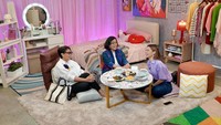 Retno Marsudi hadir dalam program acara Mata Nahwa bersama Sri Mulyani, Menteri Keuangan RI. Mereka banyak bercerita tentang perempuan bersama Najwa Shihab. Foto: Instagram