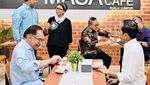 Keseruan Retno Marsudi Saat Makan Bareng Keluarga hingga Sri Mulyani