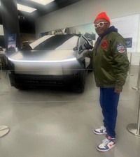Tesla Cybertruck