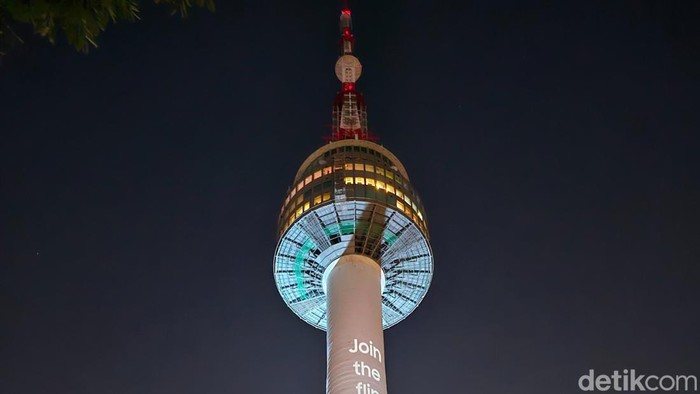 Ilustrasi Seoul Tower di Korea Selatan