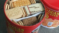 Khong Guan Biskuit dengan pilihan biskuit keju, wafer, sampai cokelatnya masih favorit sampai sekarang. Foto: Pool/Site