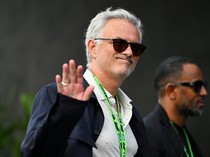 Masih Nganggur, Mourinho Jadi Pengibar Bendera di MotoGP Portugal 2024