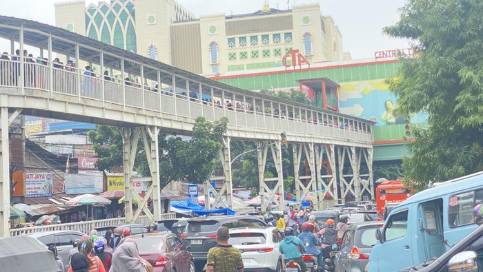 Kawasan Pasar Tanah Abang macet