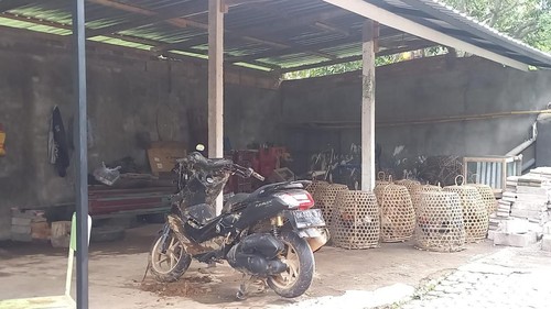 Motor yang dikendarai Kadek Angkasa saat tewas tertimbun longsor.