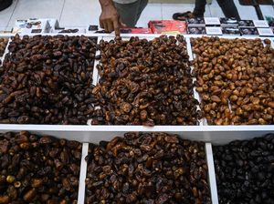 Si Manis Kurma yang Jadi Primadona Jelang Ramadan