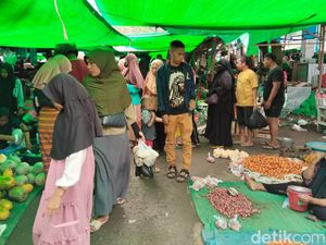 Harga Bahan Pokok Naik Jelang Ramadan, Pasar Amahami Kota Bima Tetap Ramai