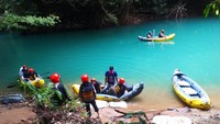 Antre bermain di Taman Nasional Bantimurung Bulusaraung.