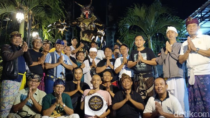 Umat Hindu di Kota Kupang, Nusa Tenggara Timur (NTT), bersiap menyambut Hari Raya Nyepi tahun baru saka 1946. (Foto: Simon Selly/detikBali)