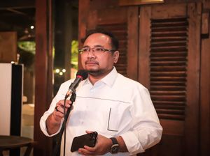Menag Yaqut soal Salat Tarawih Kilat di Indramayu: Kita Tanya Ahli Agama