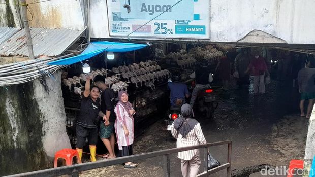 Pasar Minasa Maupa, Sungguminasa, Gowa.