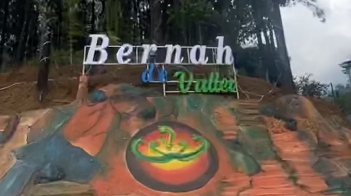 Bernah De Vallei.