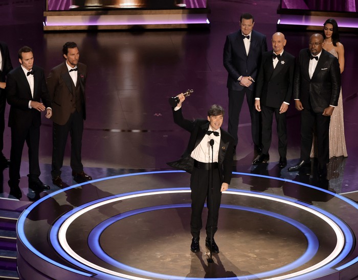 Cillian Murphy keluar sebagai pemenang Best Actor di piala Oscar 2024.