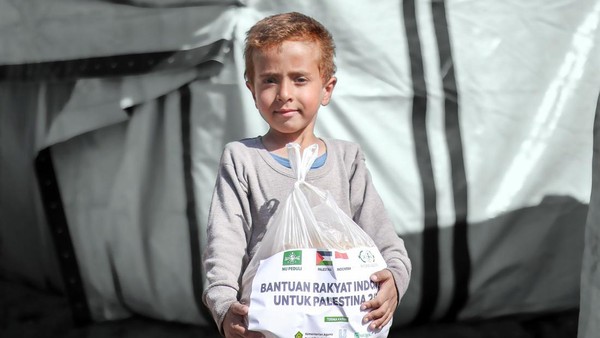 Distribusi Bantuan Makanan untuk Atasi Kelaparan di Gaza