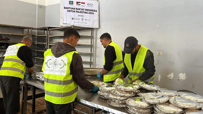 NU Care-Lazisnu terus berkomitmen membantu rakyat Palestina dengan kembali menyalurkan bantuan kemanusiaan untuk mengakhiri kelaparan di Gaza.
