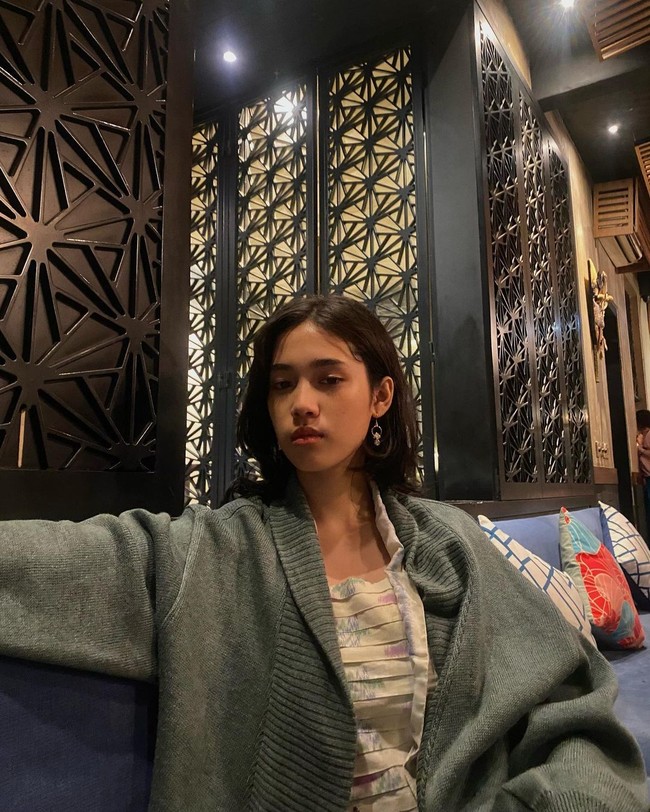 Nurra Datau terjun kedunia akting sejak 2012, kala itu membintangi film Kita Versus Korupsi. Namun namanya baru melejit ketika membintangi film Iqro: Petualangan Meraih Bintang pad 2017. Foto: Instagram @nuradatau