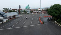 PT ASDP Indonesia Ferry melakukan penutupan sementara layanan penyeberangan dari Pelabuhan Ketapang pada Minggu (11/3) pukul 23.59 WIB dan akan dibuka kembali pada Selasa (12/3) pukul 05.00 WIB.