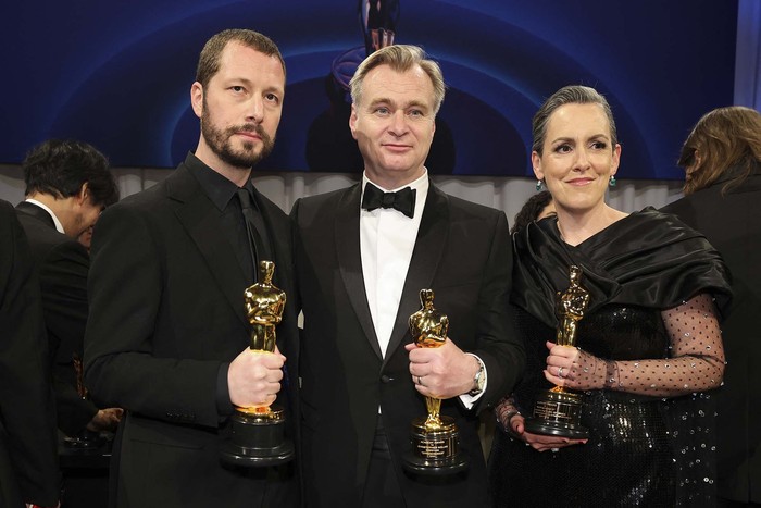 Film Oppenheimer meraih Best Picture di Oscar 2024.