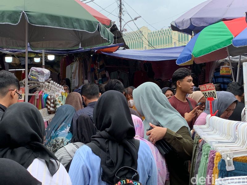 Pasar Tanah Abang Foto: Anisa Indraini