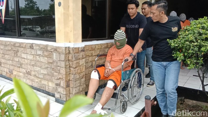 Penampakan AS, pelaku perampokan dan pembunuhan Maesaroh di Indramayu.