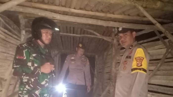 Penampakan gubuk tempat siswi SMP di Lampung disekap dan diperkosa 10 remaja.