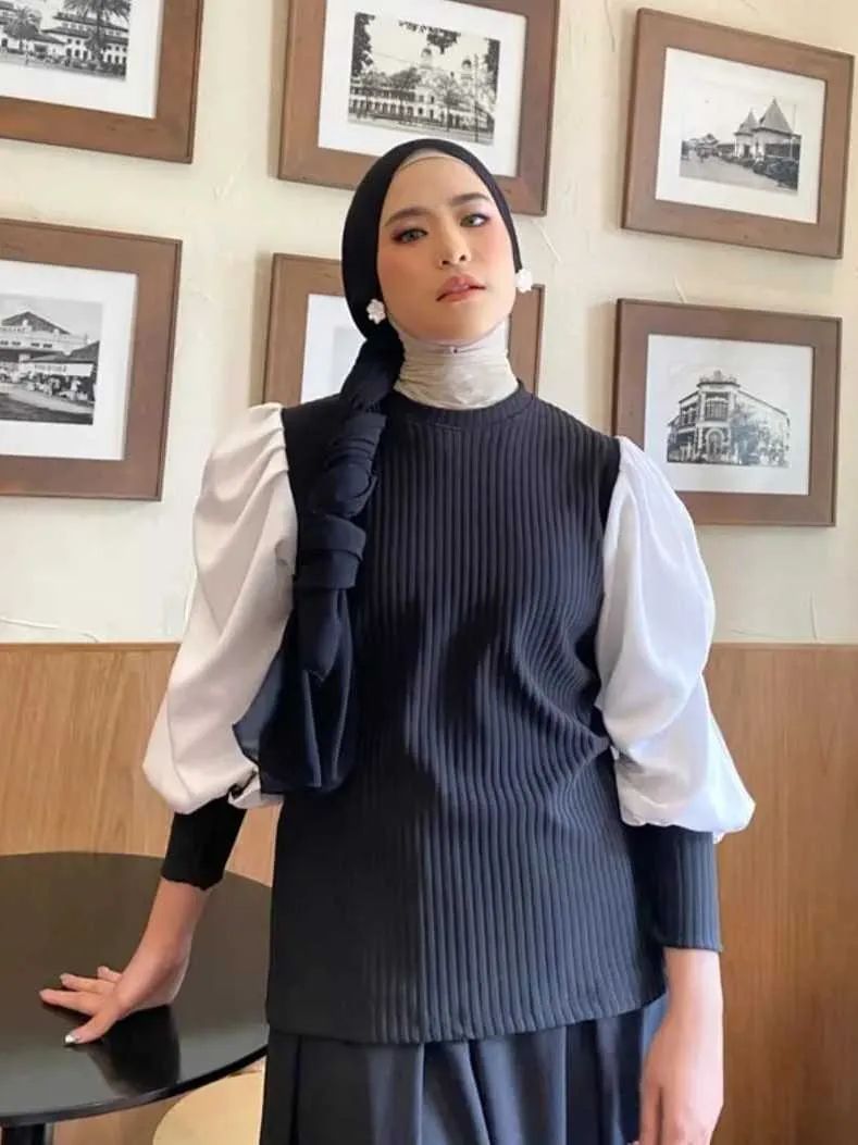 Rekomendasi blus buat bukber