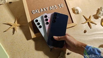 Galaxy A55 dibekali baterai 5.000 mAh dengan pengisian cepat 25W. Foto: Adi Fida Rahman/detikINET