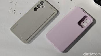 Berbagai aksesori case dihadirkan Samsung. Foto: Adi Fida Rahman/detikINET