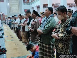 Salat Tarawih, Sejarah dan Istilahnya Pertama Kali