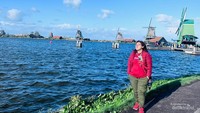 Sungai Zaan di di Belanda.