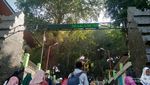 Potret Ziarah ke Makam Sunan Giri
