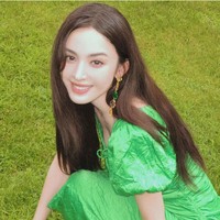 Gu Li Na Zha lahir pada tahun 1992. Dia adalah seorang Uighur dari provinsi Xinjiang, China. Gu Li Na Zha mendapatkan ketenarannya atas penampilannya dalam serial TV fantasi tahun 2012 “Xuan-Yuan Sword: Scar of Sky”. Foto: Dok. Instagram