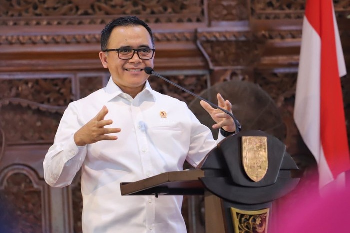 Azwar Anas