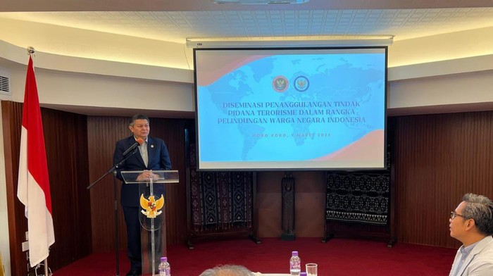 Badan Nasional Penanggulangan Terorisme Republik Indonesia (BNPT RI) melaksanakan desiminasi bahaya radikal-terorisme kepada WNI khususnya Pekerja Migran Indonesia (PMI) di Hongkong.