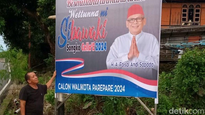 Baliho Ketua DPD NasDem Parepare, Faisal Andi Sapada yang akan maju Pilwalkot 2024.