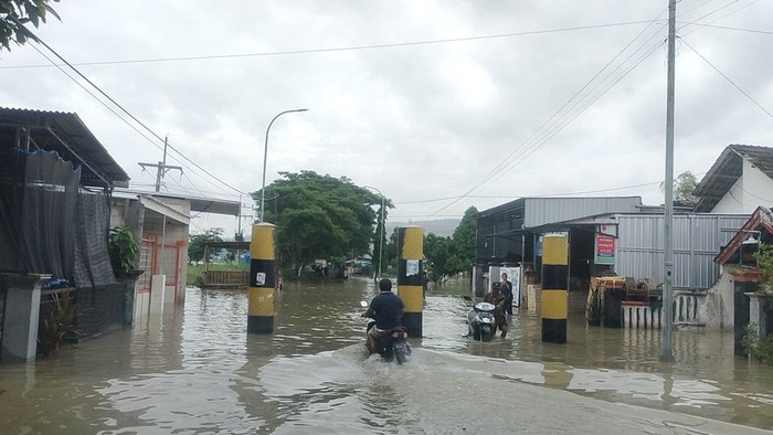 Banjir di Rengel, Tuban