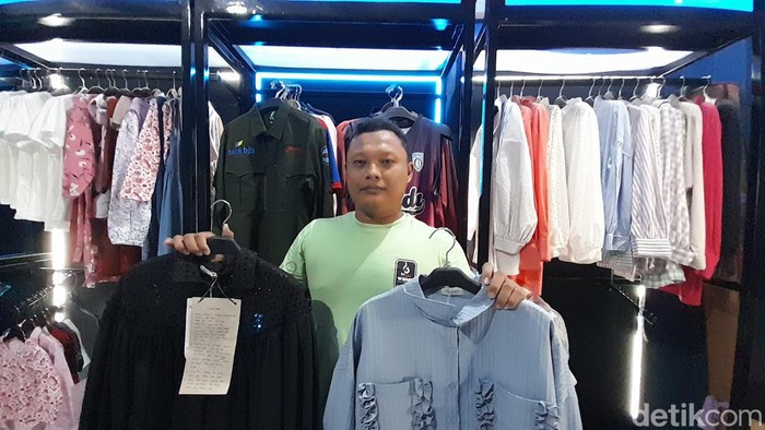 Bayu Owner Wener konveksi terbesar di Pangandaran