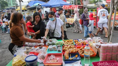 Berburu Hidangan Buka Puasa di Pasar Lama Tangerang