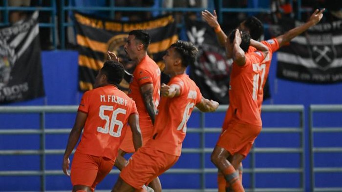 PSM Makassar Tertinggal 0-1 dari Borneo FC di 8 Menit Pertama