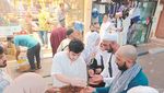 Momen Buka Puasa di Makkah, Siap-siap Dicegat