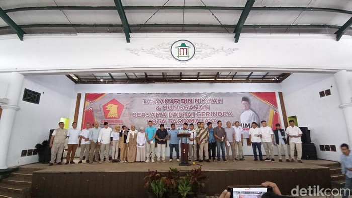 Deklarasi dukungan calon Wali Kota untuk Viman Alfarizi dari elemen Partai Gerindra Kota Tasikmalaya.