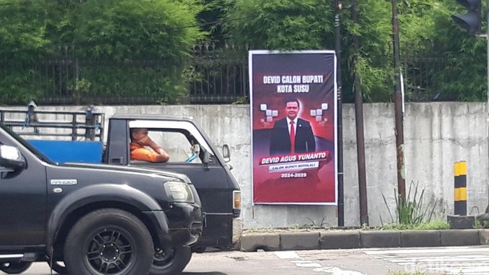 Baliho calon Bupati Boyolali periode 2024 - 2029 terpasang dibeberapa tempat.