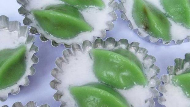 Kue kubang boyo khas Jambi