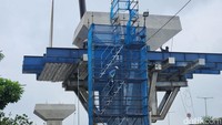 Padahal, pembangunan infrastruktur menjadi salah satu sektor penting untuk menggenjot pertumbuhan ekonomi dalam negeri.